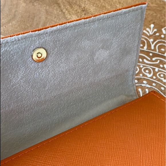 🧡 Tory Burch Sunglass Case NWOT🧡 - Picture 3 of 8